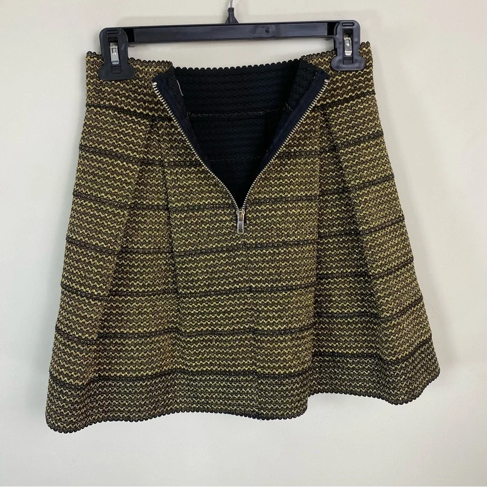 Ina Vintage Black and Gold Bandage Flare Mini Skirt Size Medium - Picture 9 of 10